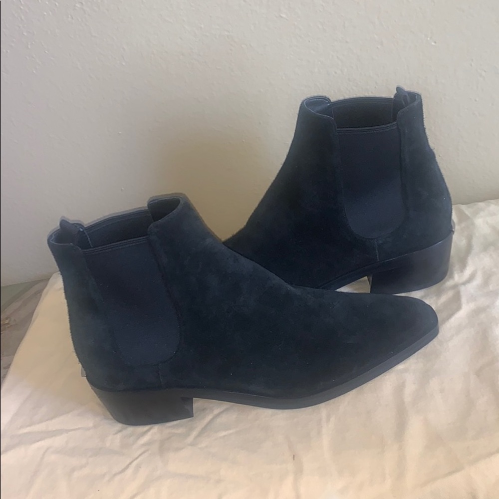 Michael kors Women Boots 👢 - Picture 4 of 10